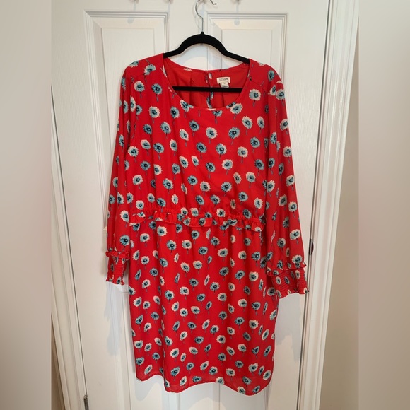J. Crew Factory 3/4 Sleeve Red Floral Dress with ruffle waist details, US 20 - Picture 6 of 8